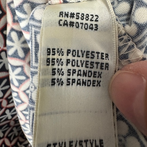 Max Studio Geo Print Long Sleeve Dress - Picture 6 of 9